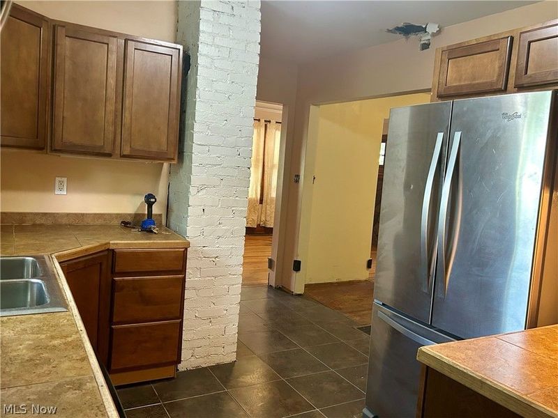 1498 Overlook Drive, Akron, OH 44314 Photo 7