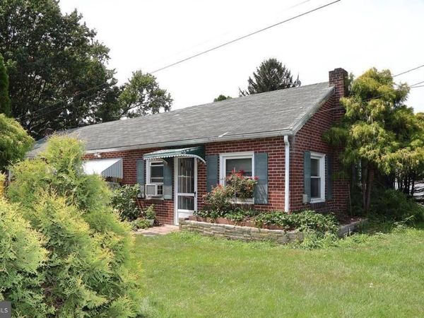 550 UNION SCHOOL ROAD , MOUNT JOY, PA 17552