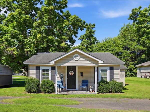 620 Front Street , Dardanelle, AR 72834