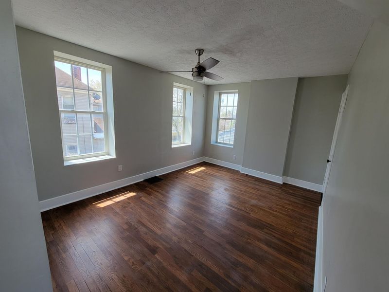 751 Wager Street , Columbus, OH 43206 Photo 9
