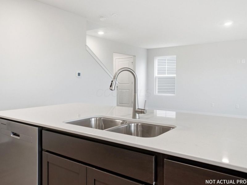5899 Scarlet Birch Drive , Canal Winchester, OH 43110 Photo 15