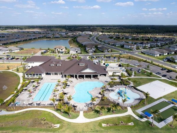 14275 PINE LODGE LN , Fort Myers, FL 33913