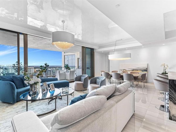 17901 Collins Ave, Unit 3806, Sunny Isles Beach, FL 33160