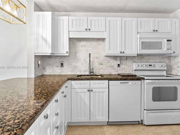 5500 NW 2nd Ave , Unit 119, Boca Raton, FL 33487