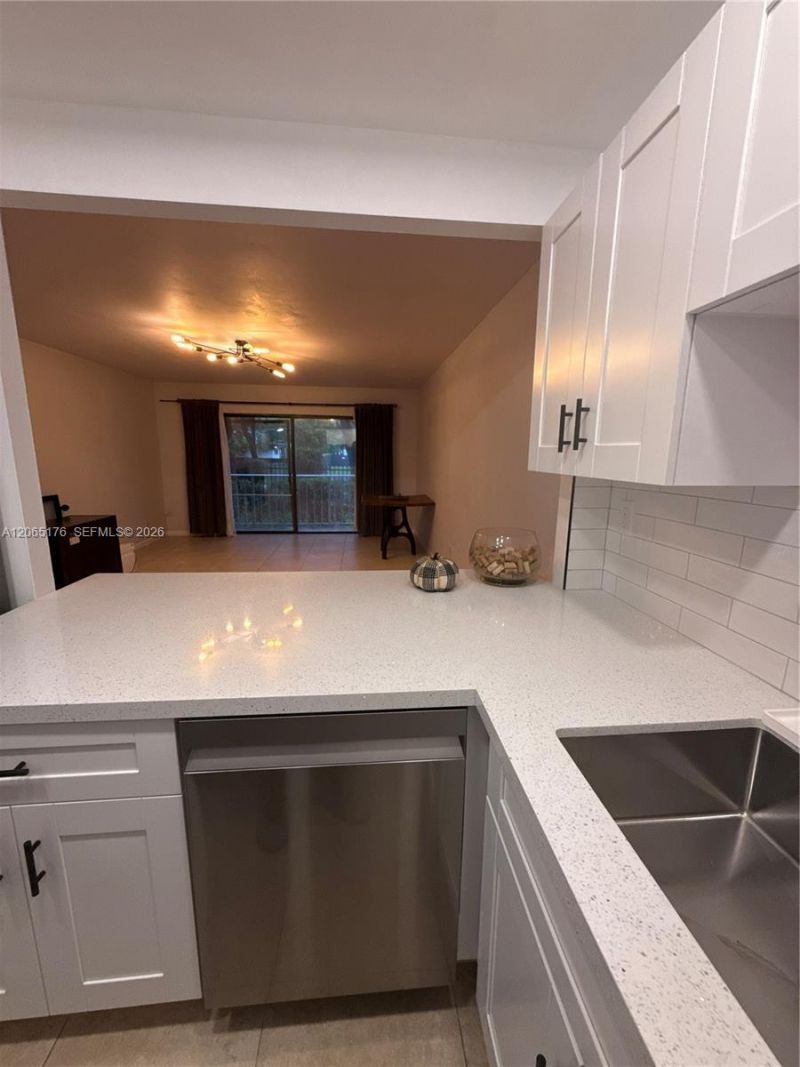 9301 SW 92nd Ave, Unit A102, Miami, FL 33176 Photo
