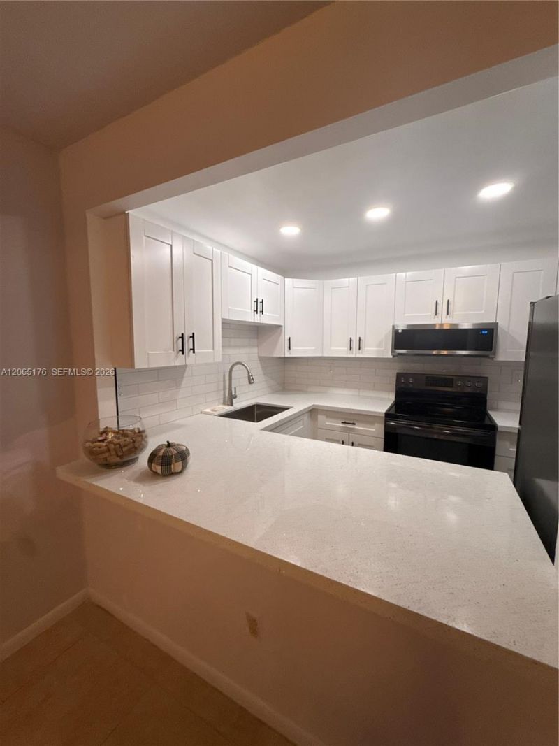 9301 SW 92nd Ave, Unit A102, Miami, FL 33176 Photo