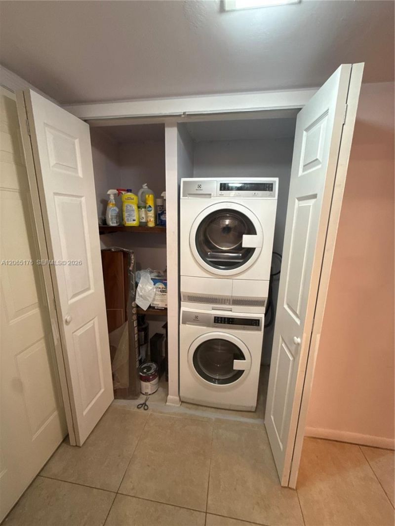 9301 SW 92nd Ave, Unit A102, Miami, FL 33176 Photo