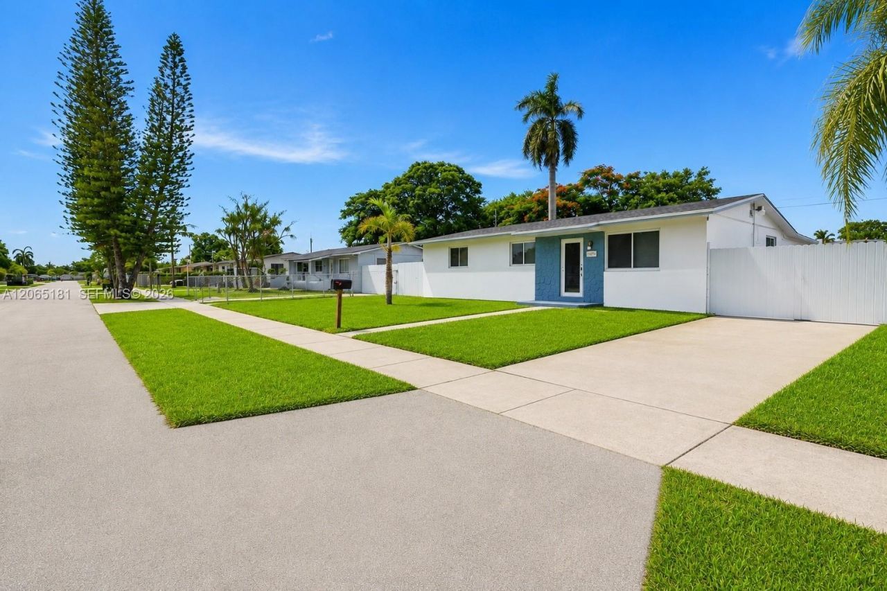 15624 SW 297th Ter, Homestead, FL 33033 Photo