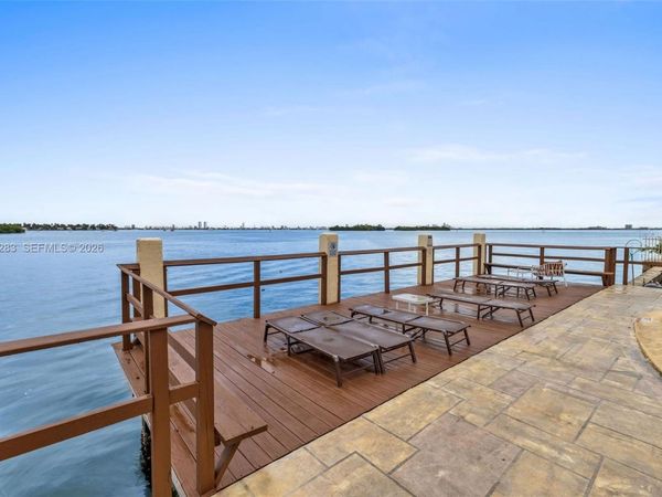 7845 NE Bayshore Ct, Unit 12, Miami, FL 33138
