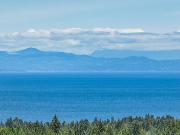 4985 Broad Ridge Pl , Lantzville, BC V0R 2H0