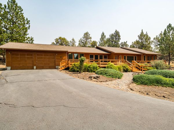 64502 McGrath Road, Bend, OR 97701