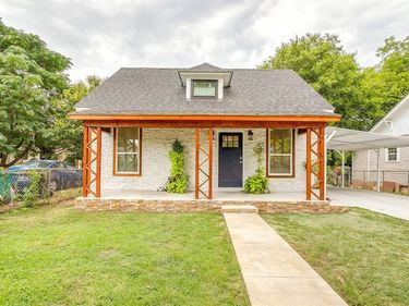 2214 Pearl Avenue, Fort Worth, TX 76164