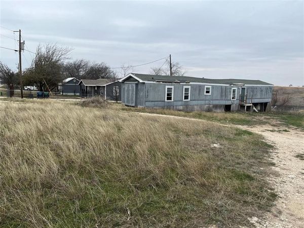 8831 Cartwright Drive , Cresson, TX 76035
