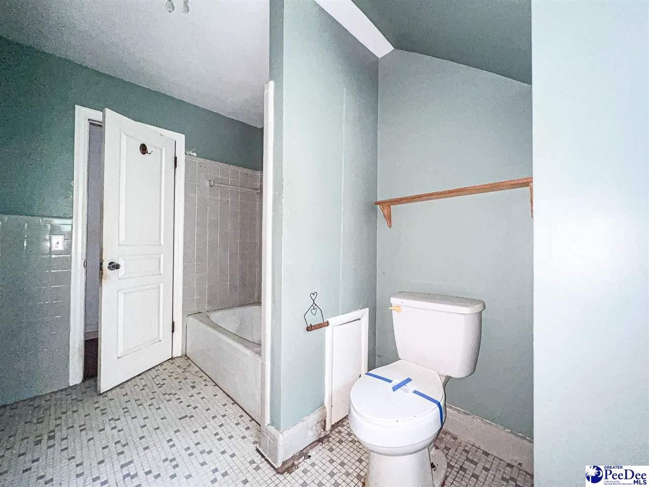 12 Bayswater Rd Photo 41