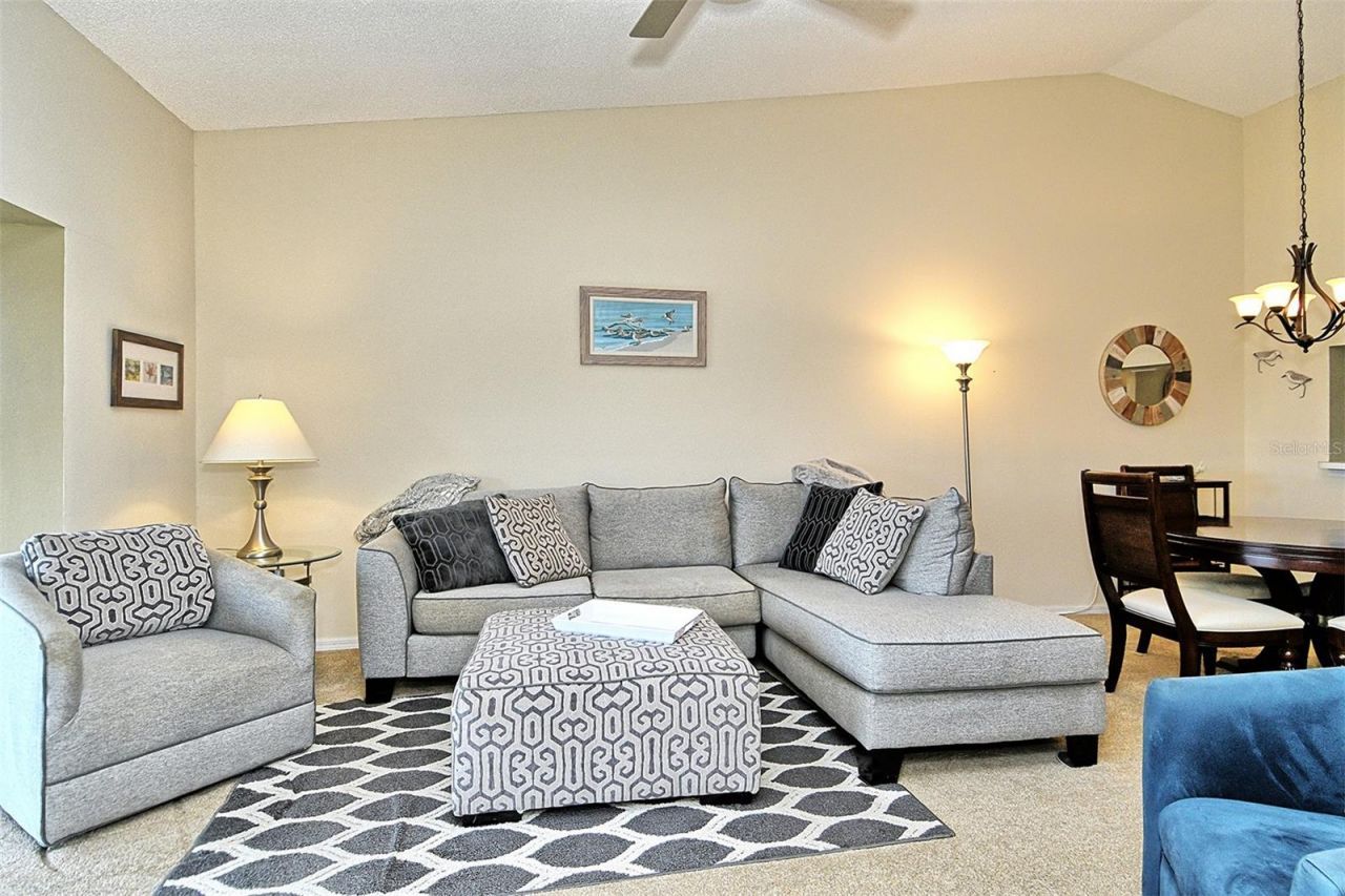 9610 Club South Circle, Unit 4302, Sarasota, FL 34238 Photo