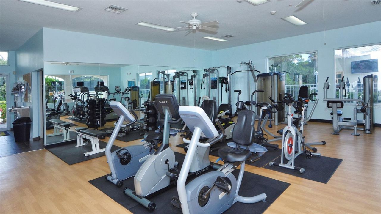 9610 Club South Circle, Unit 4302, Sarasota, FL 34238 Photo