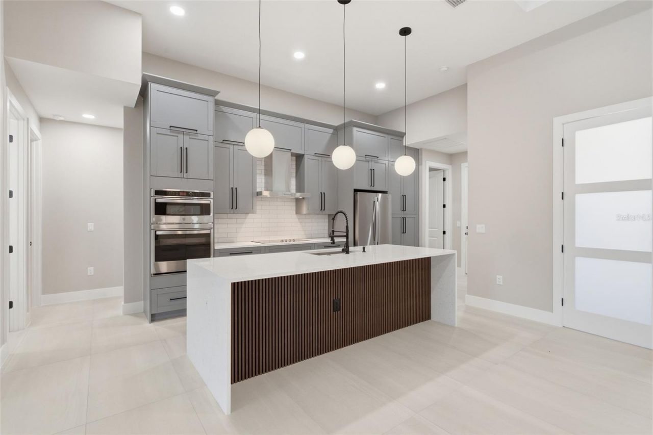2306 SW 16th Terrace, Cape Coral, FL 33991 Photo
