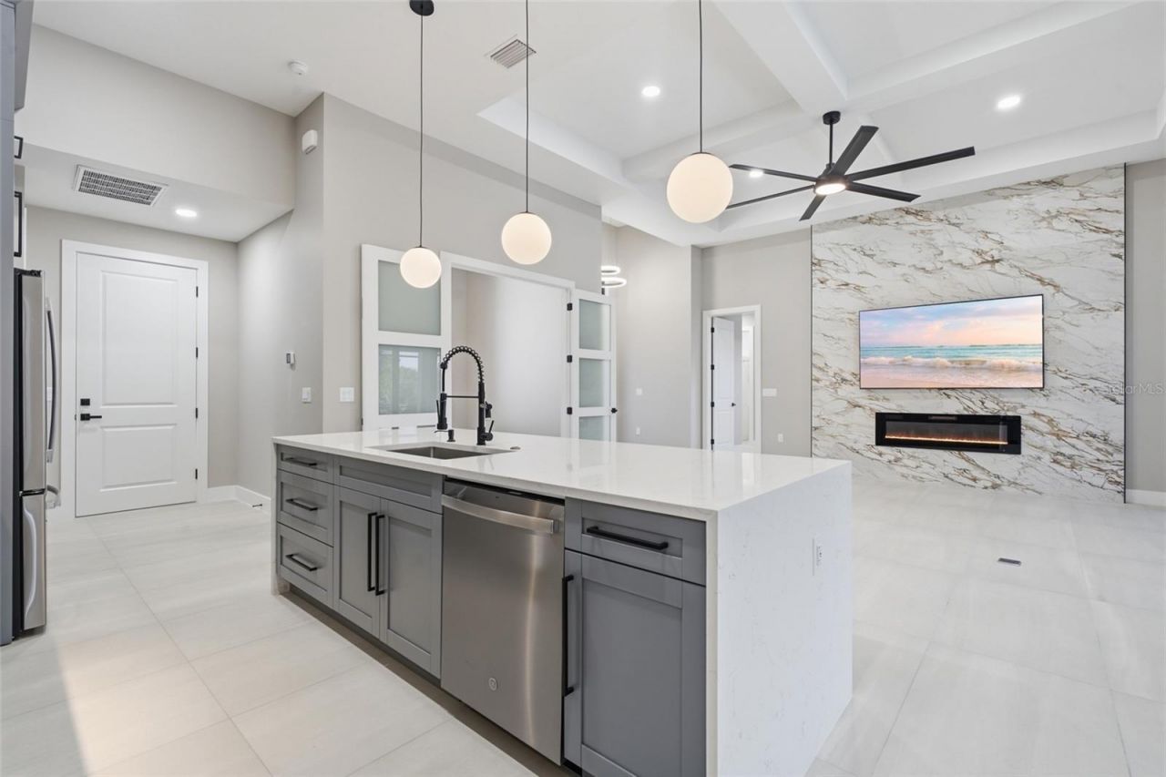 2306 SW 16th Terrace, Cape Coral, FL 33991 Photo