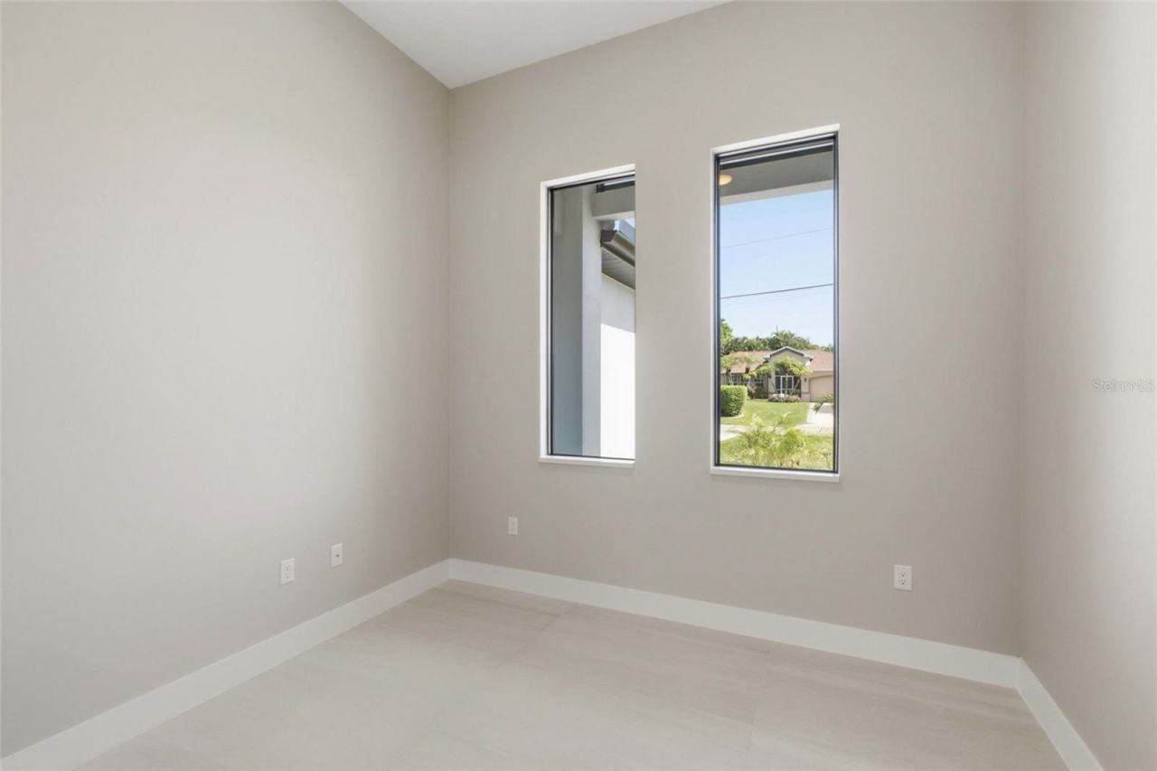2306 SW 16th Terrace, Cape Coral, FL 33991 Photo