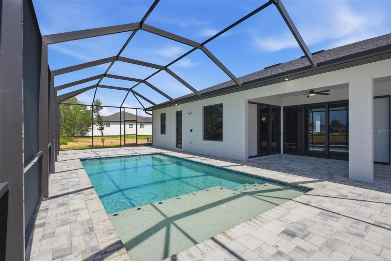 2306 SW 16th Terrace, Cape Coral, FL 33991 Photo