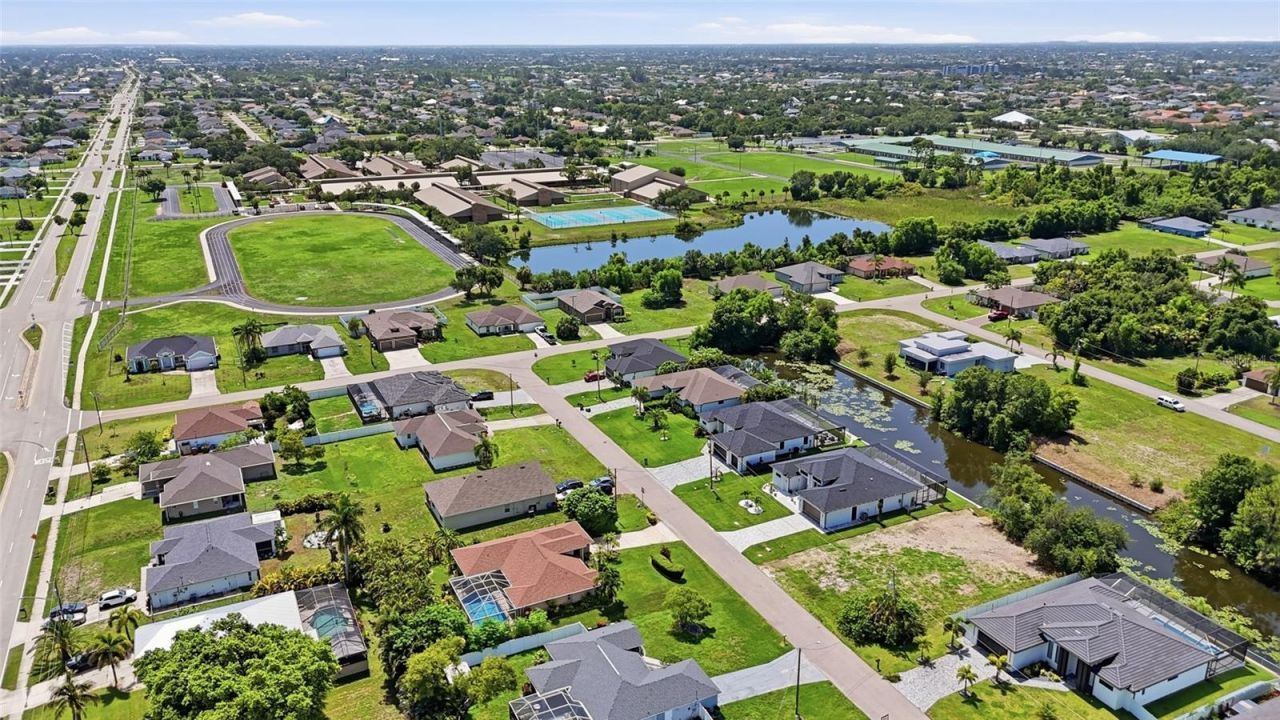 2306 SW 16th Terrace, Cape Coral, FL 33991 Photo