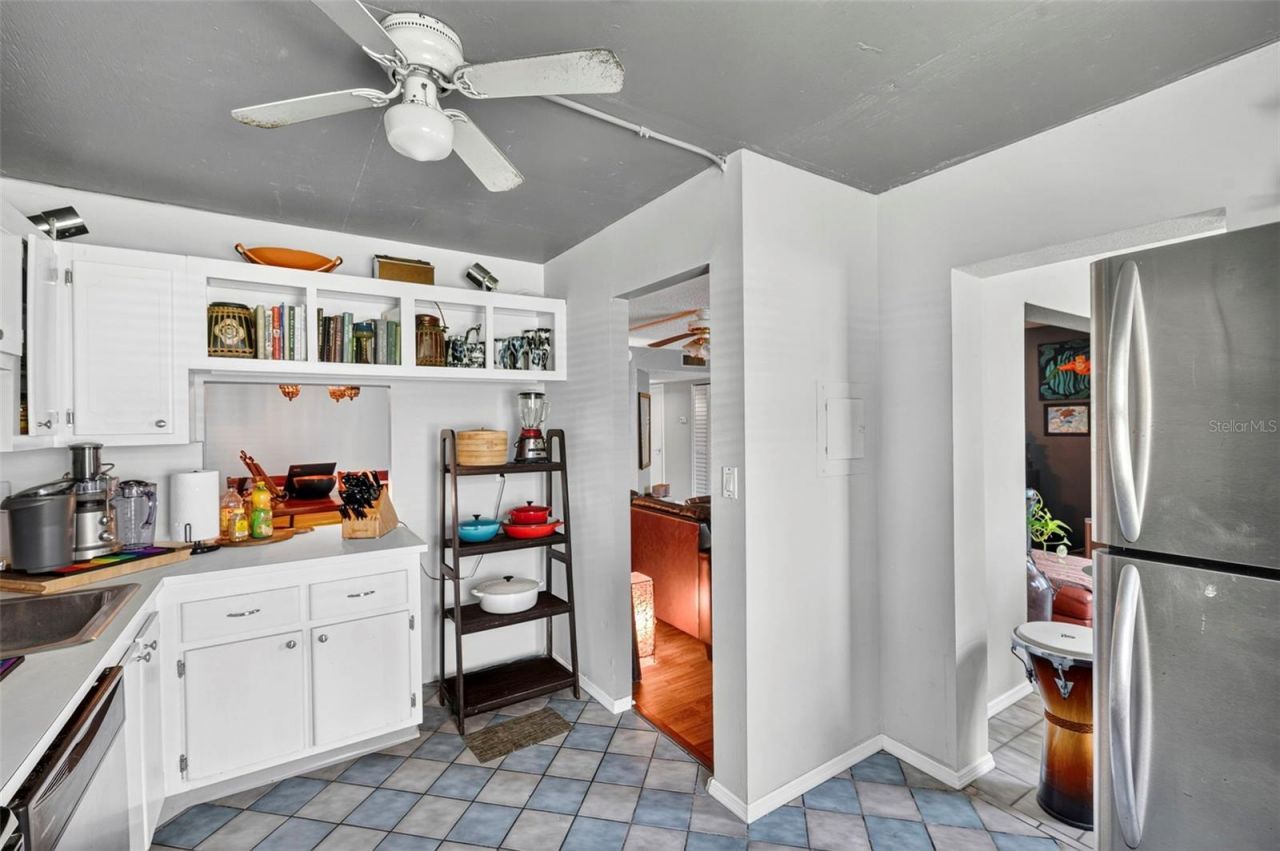 6960 20th Avenue N, Unit 105, Saint Petersburg, FL 33710 Photo