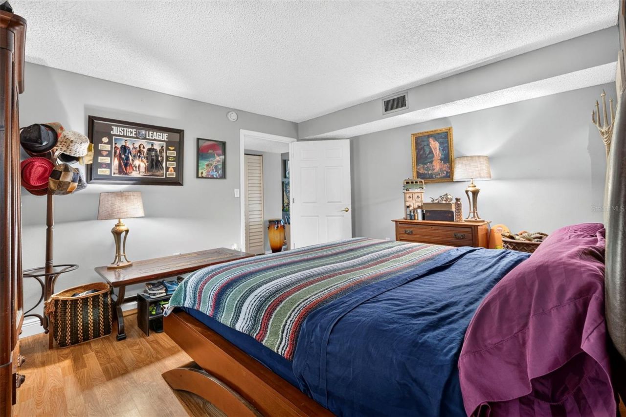 6960 20th Avenue N, Unit 105, Saint Petersburg, FL 33710 Photo