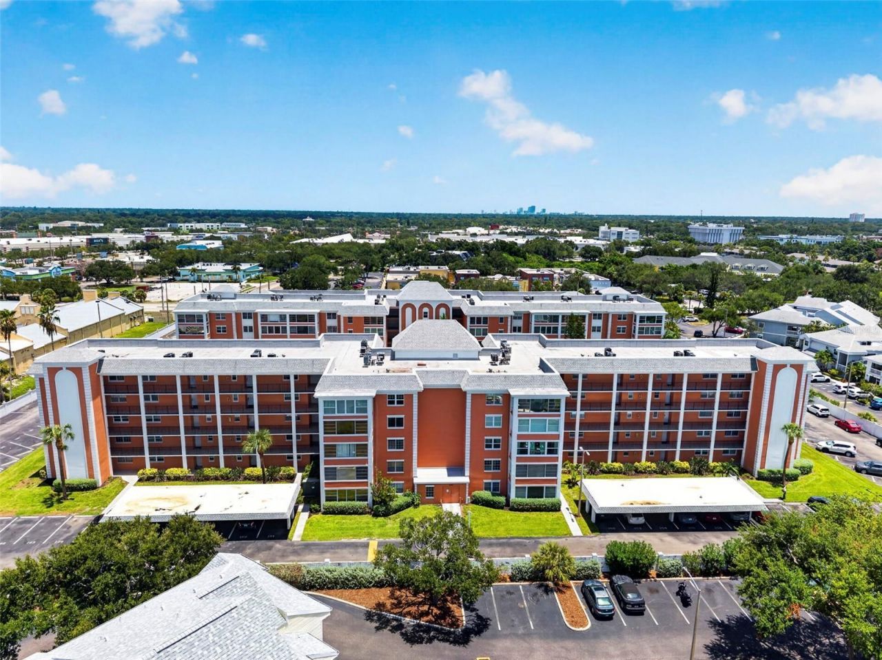 6960 20th Avenue N, Unit 105, Saint Petersburg, FL 33710 Photo