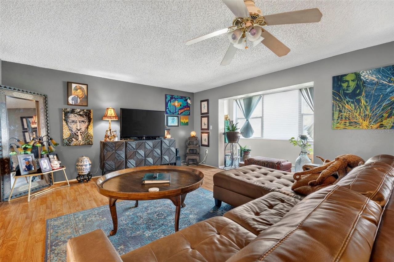 6960 20th Avenue N, Unit 105, Saint Petersburg, FL 33710 Photo
