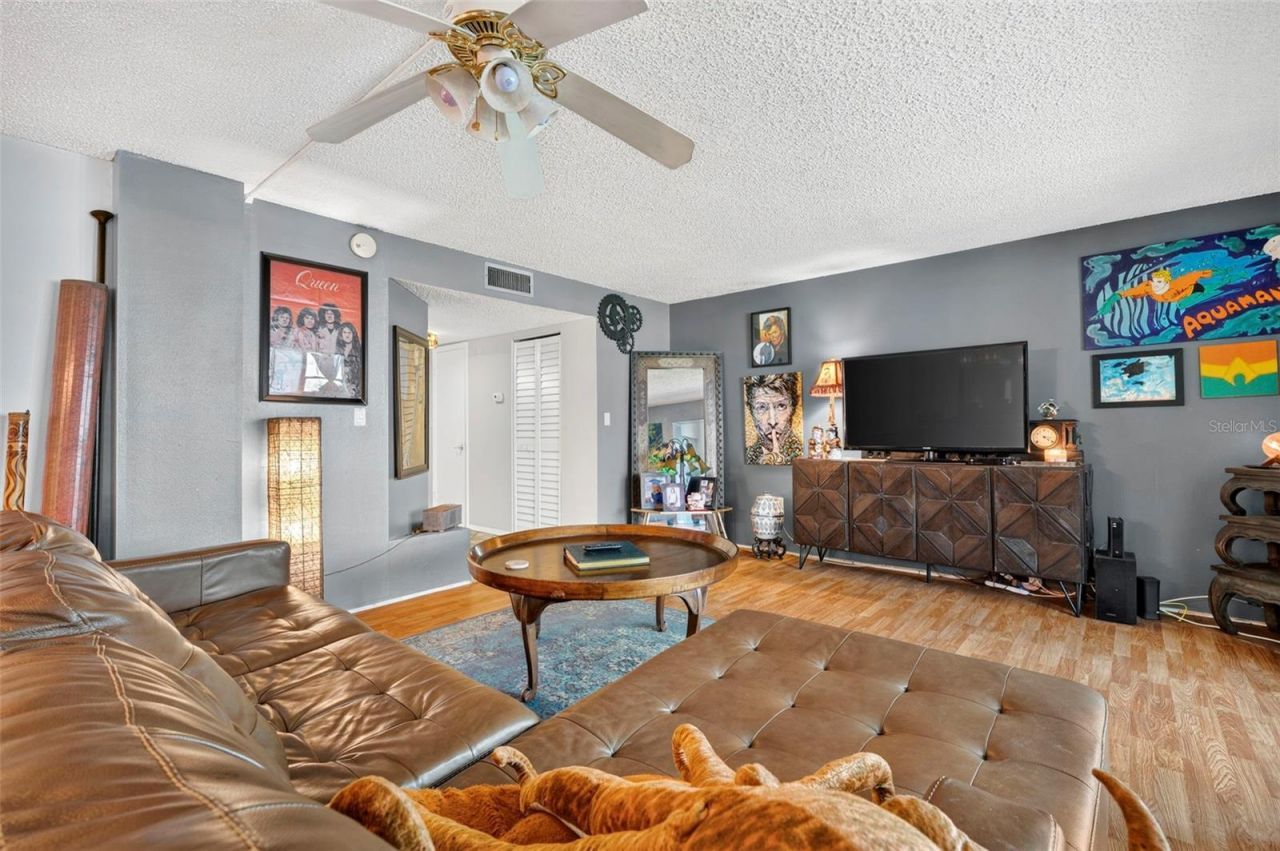 6960 20th Avenue N, Unit 105, Saint Petersburg, FL 33710 Photo