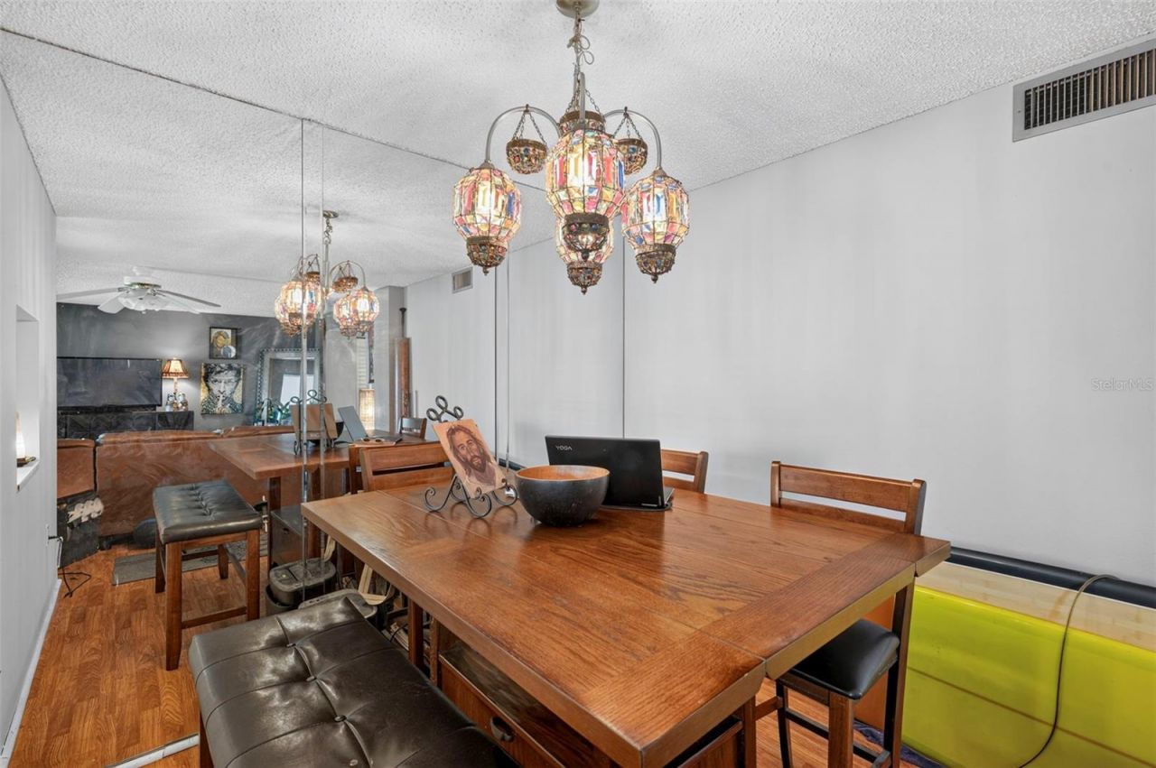 6960 20th Avenue N, Unit 105, Saint Petersburg, FL 33710 Photo