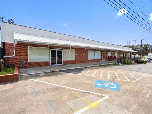 1037 Pacific Avenue , Bremen, GA 30110