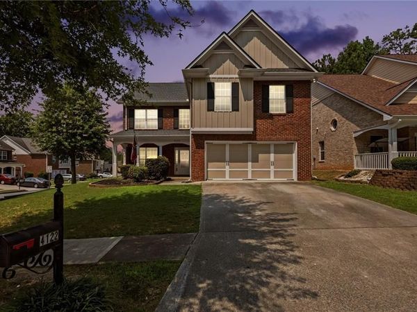 4122 Pond Edge Road , Snellville, GA 30039