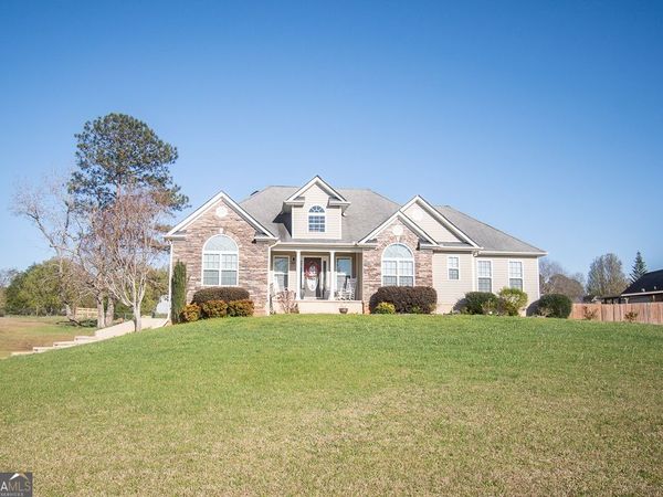 109 Laketrail Drive, Griffin, GA 30223