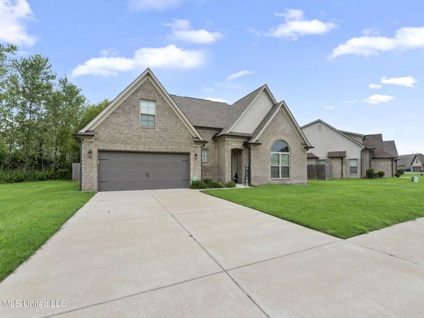 4847 Reunion Drive, Walls, MS 38680