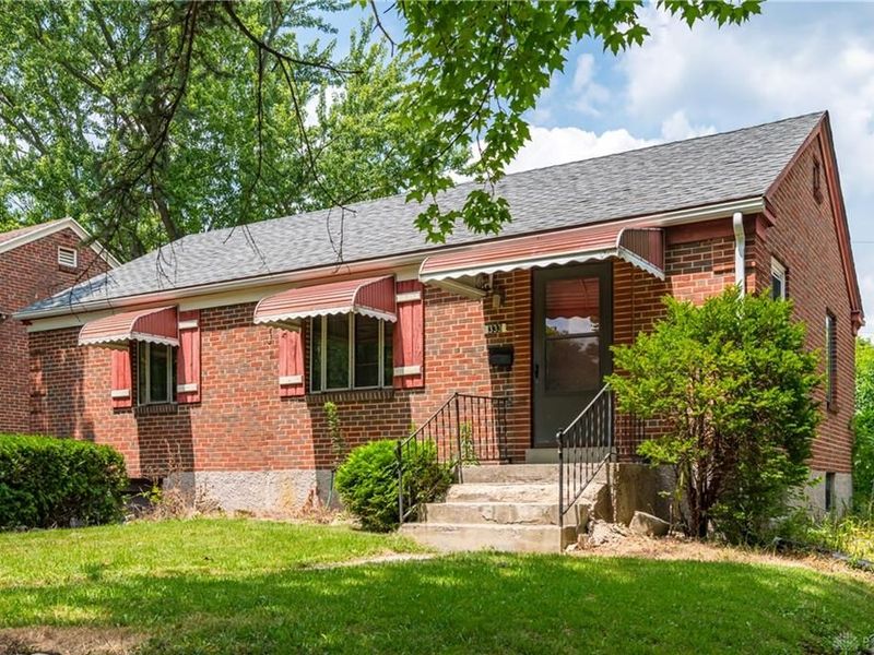 333 Castlewood Avenue, Harrison Township, OH 45405 Photo 3