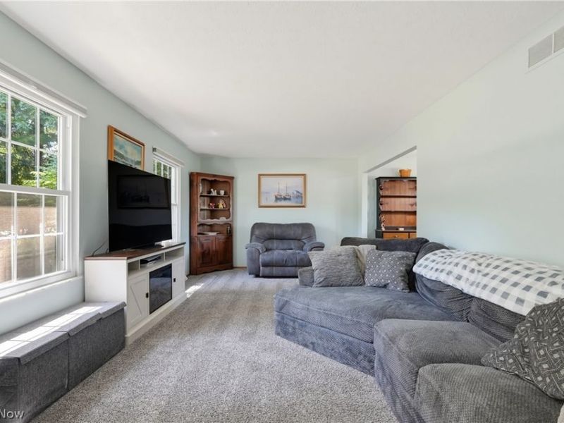 707 Twin Oaks Boulevard, Medina, OH 44256 Photo 10