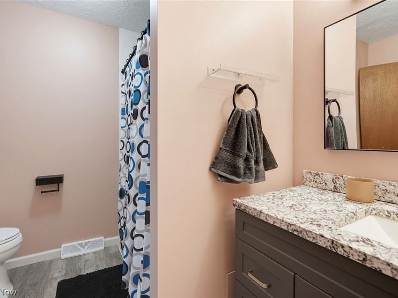 707 Twin Oaks Boulevard, Medina, OH 44256 Photo 33