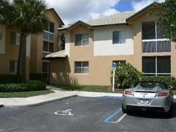 9933 WESTVIEW Drive, Unit 423, Coral Springs, FL 33076