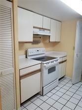 9933 Westview Drive, Unit 423, Coral Springs, FL 33076 Photo
