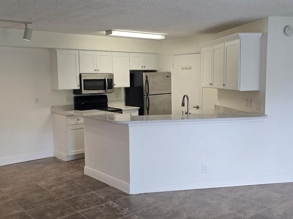 9999 SUMMERBREEZE Drive, Unit 417, Sunrise, FL 33322