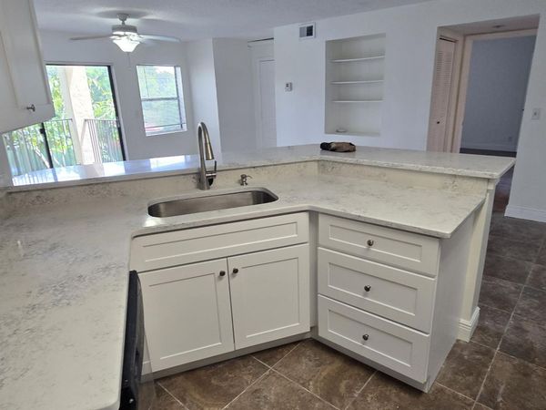 9999 SUMMERBREEZE Drive, Unit 417, Sunrise, FL 33322