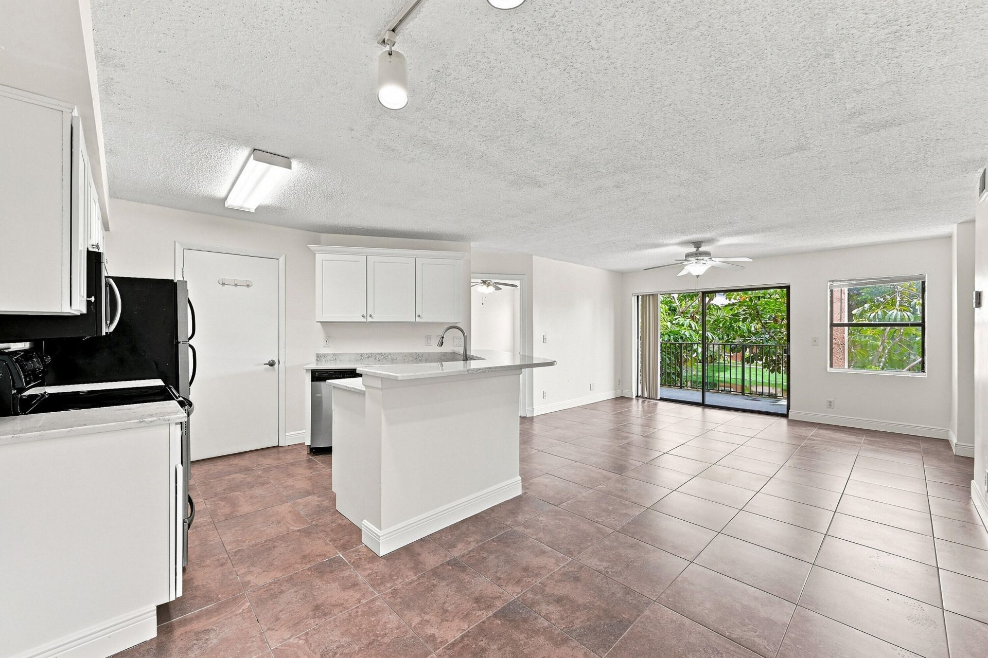 9999 Summerbreeze Drive, Unit 417, Sunrise, FL 33322 Photo