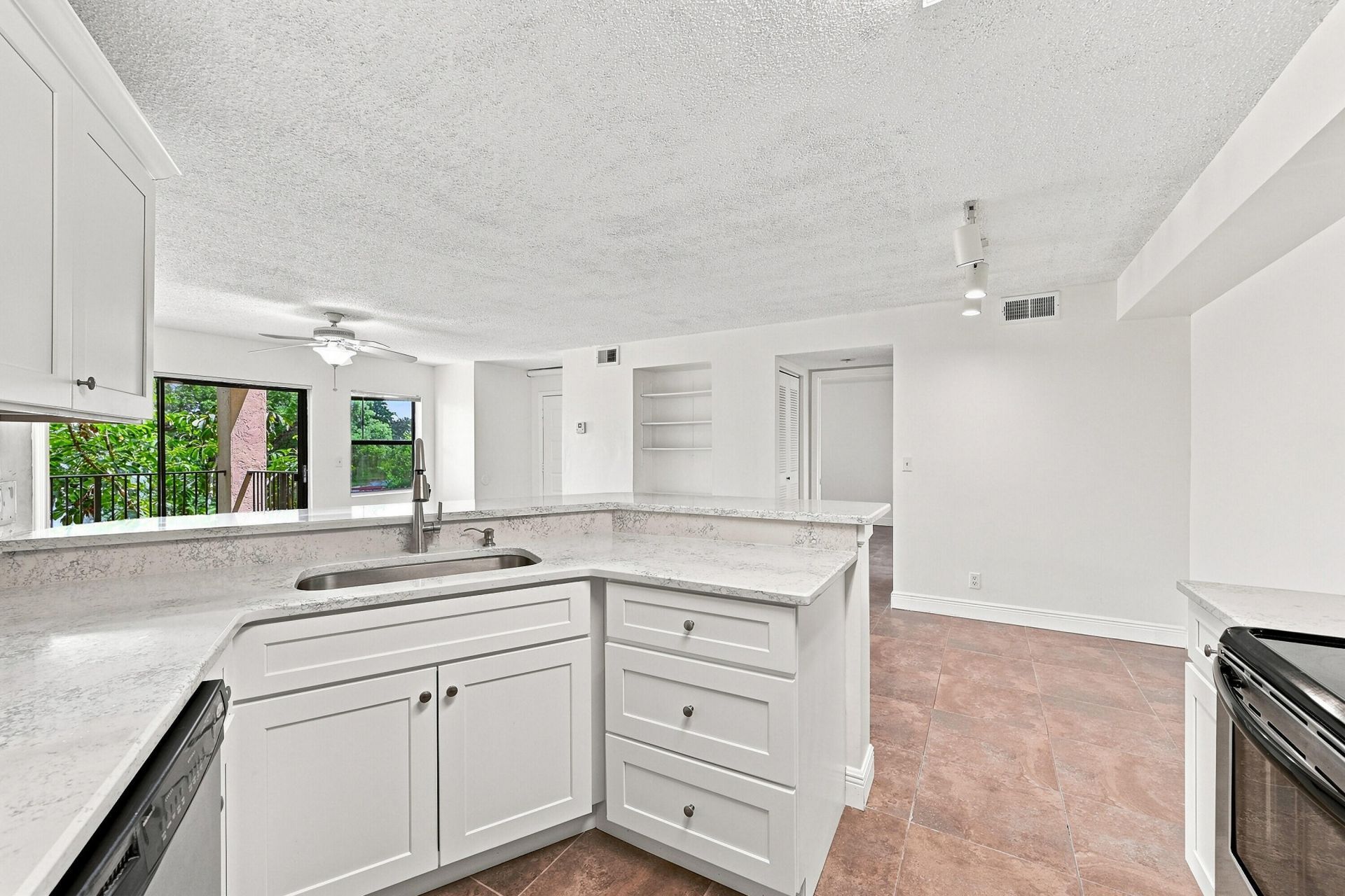 9999 Summerbreeze Drive, Unit 417, Sunrise, FL 33322 Photo