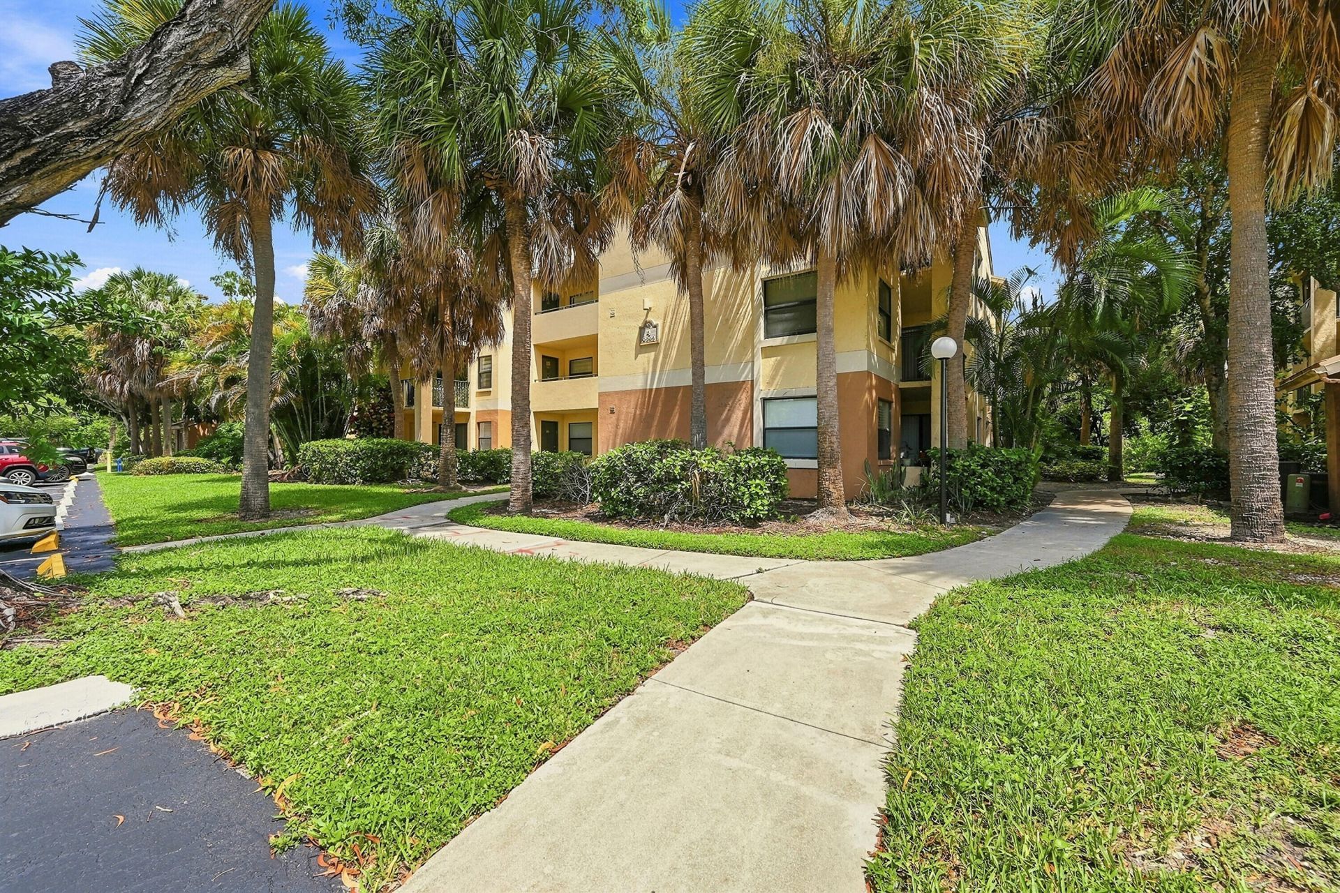 9999 Summerbreeze Drive, Unit 417, Sunrise, FL 33322 Photo