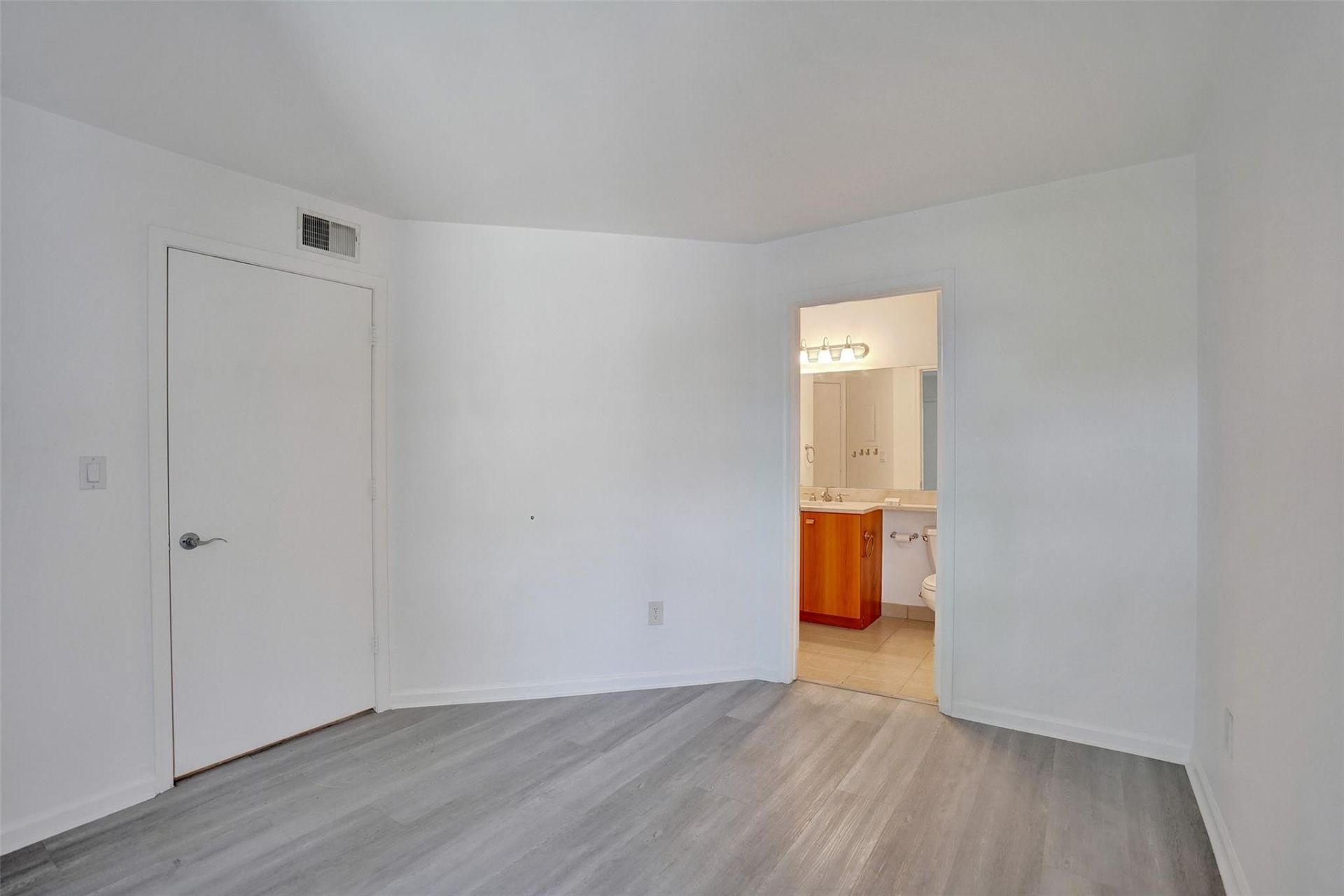 1050 Crystal Way, Unit N, Delray Beach, FL 33444 Photo