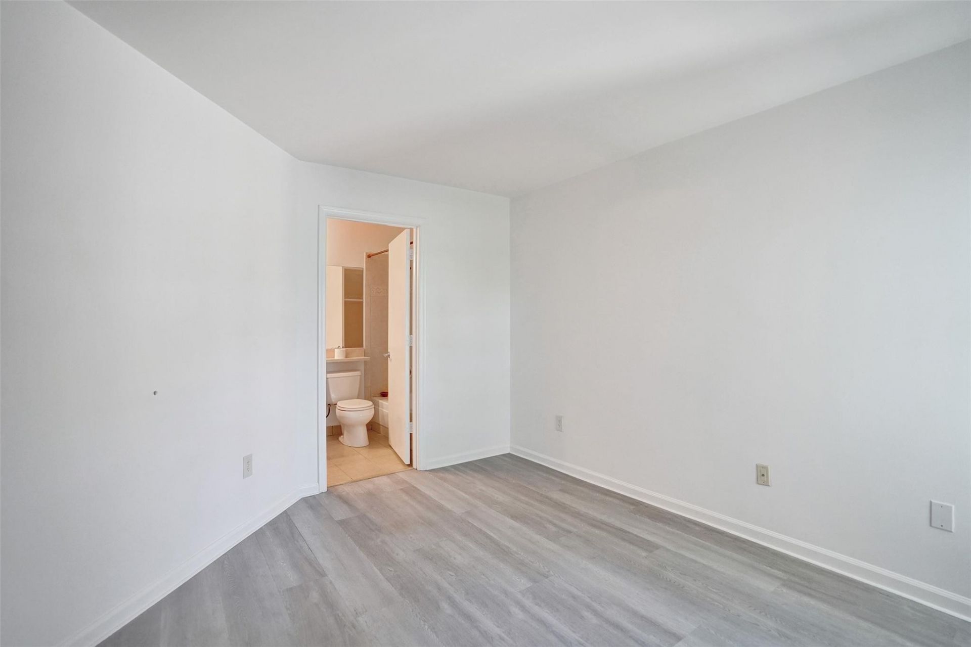 1050 Crystal Way, Unit N, Delray Beach, FL 33444 Photo