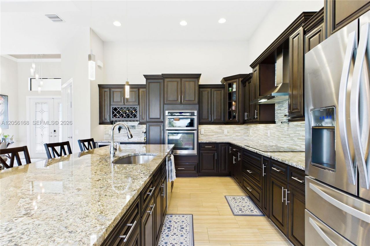 11795 Royal Tee Cir, Cape Coral, FL 33991 Photo