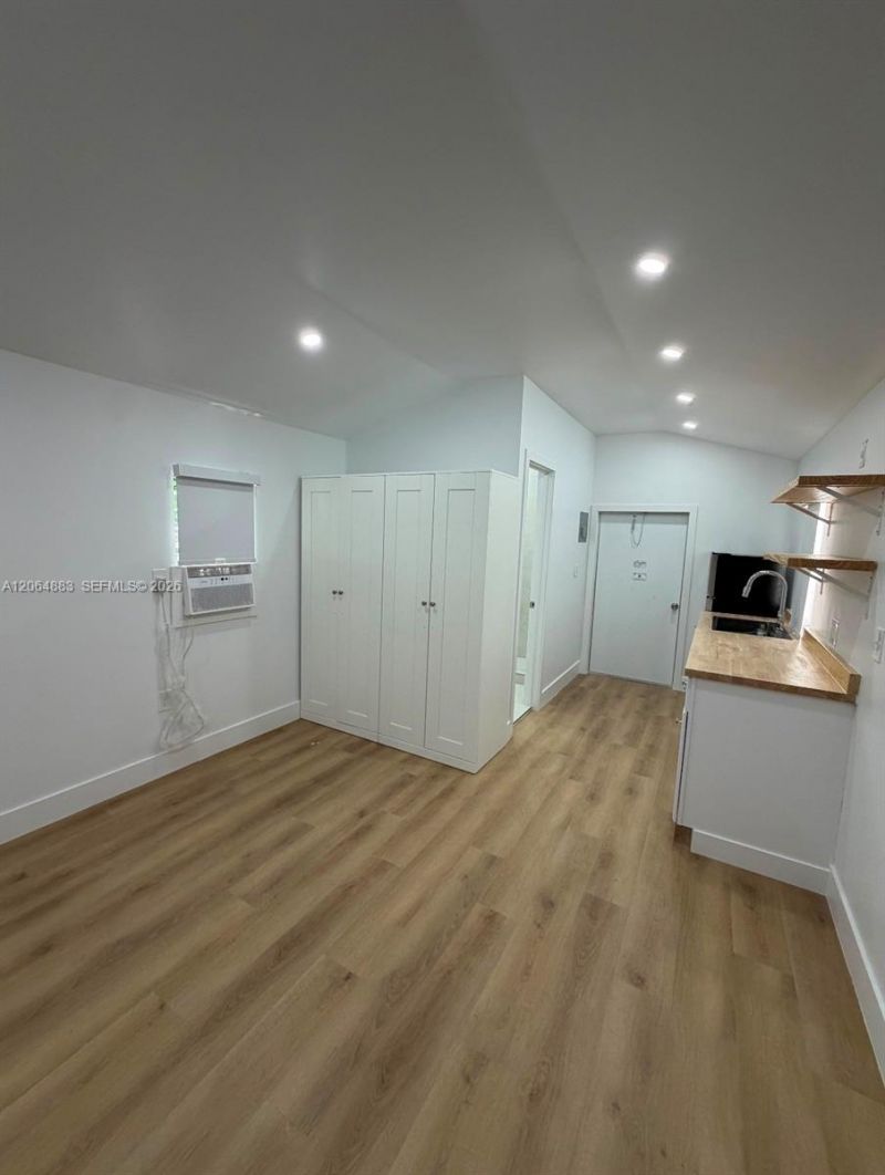 1400 SW 29th Ave , Unit 2, Miami, FL 33145 Photo