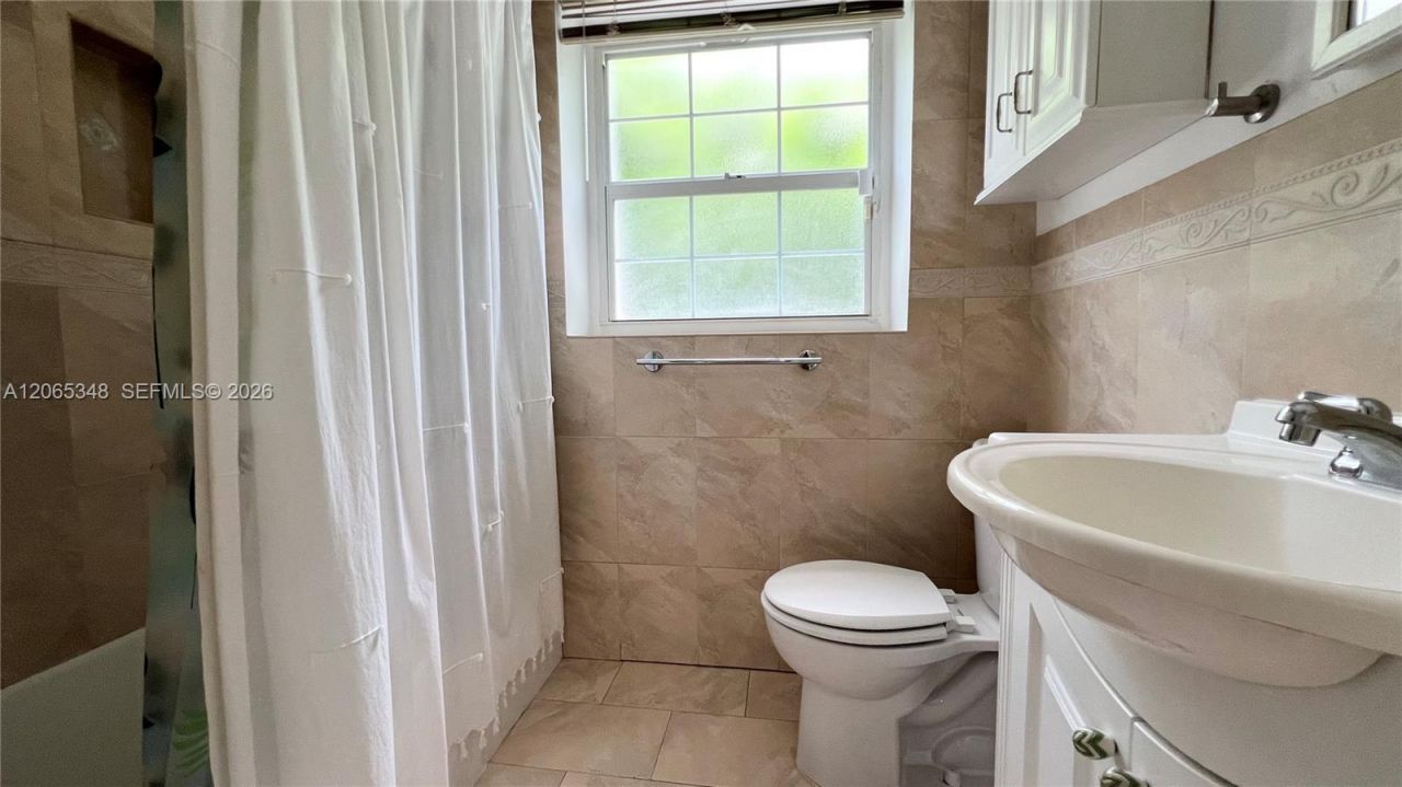 229 Cadima Ave, Unit 229, Coral Gables, FL 33134 Photo